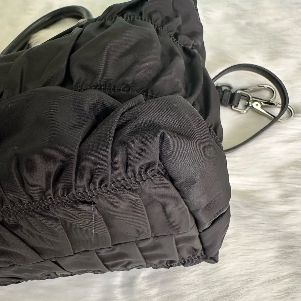 Stunning 2way Black Women's Bag - Picture 13 of 17